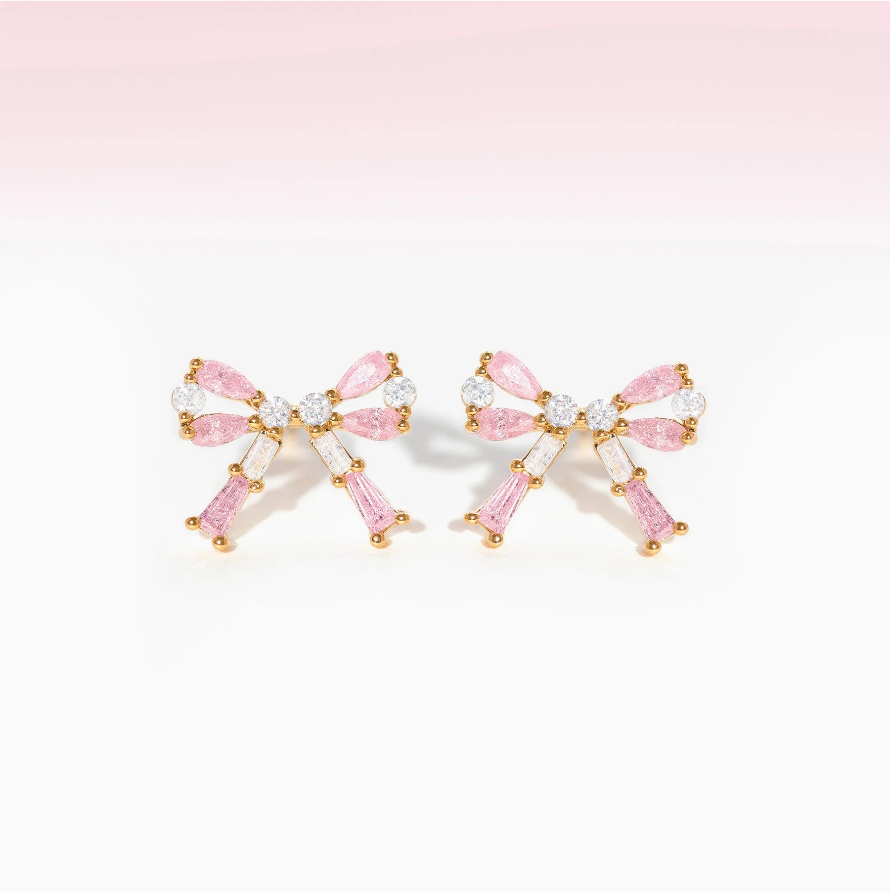 Chassé Bow Studs