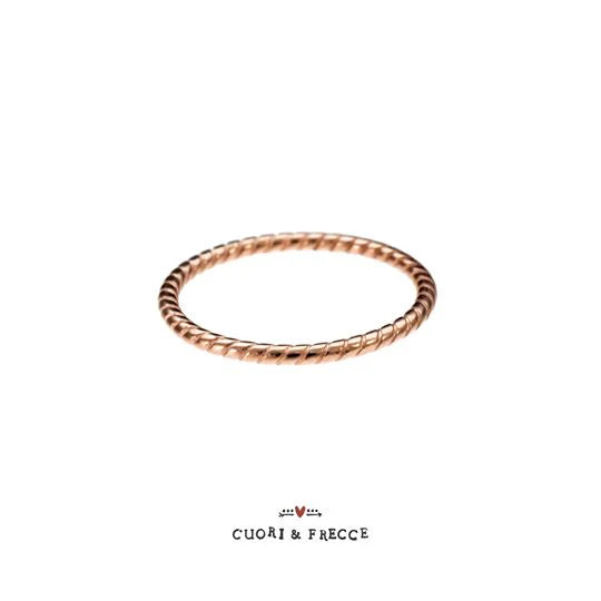Cuori & Frecce - Anello a treccia sottile  in Oro Rosa Misura 14