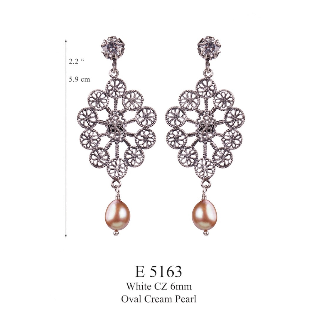 Yvone Christa - FILIGREE EARRINGS