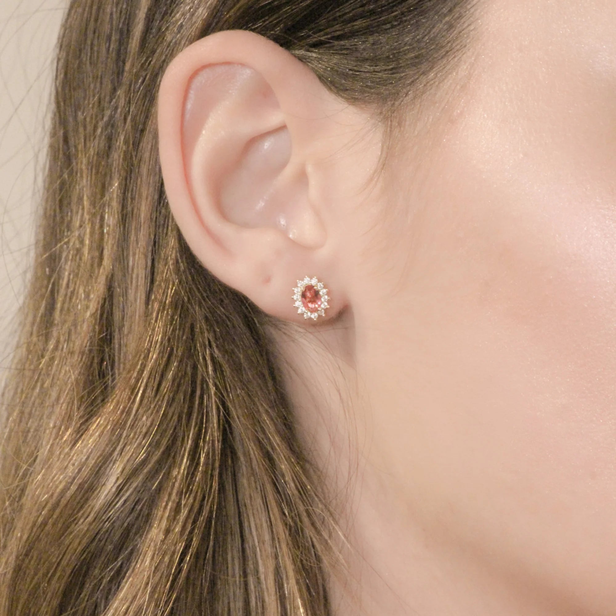 Orecchini Royal Lady Mini Dorati con Zircone Rosso Ciliegia in Argento 925