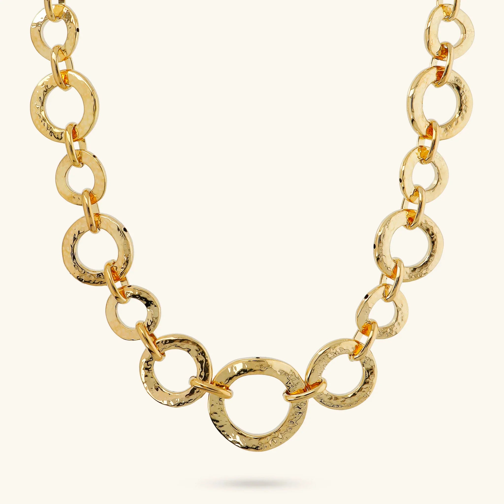 Etrusca - Collana Martellata con Maglia ad Anelli Graduati