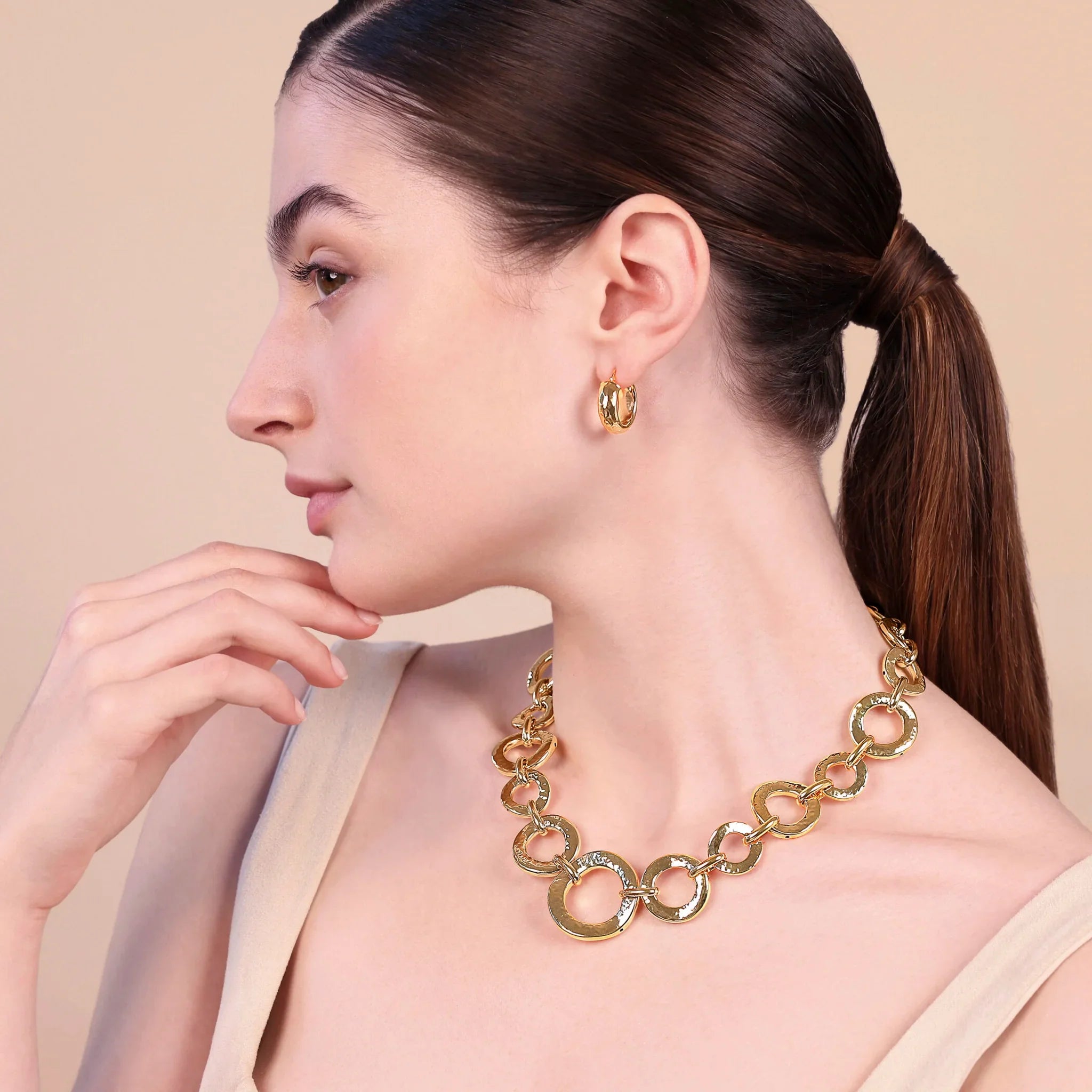 Etrusca - Collana Martellata con Maglia ad Anelli Graduati
